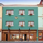 ゲストハウス Pivovar Cerny Orel - & Restaurant Kroměříž