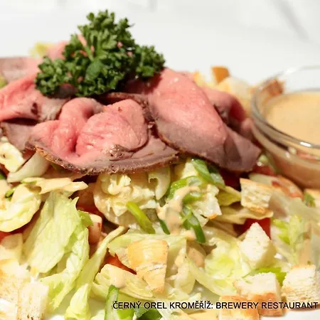 Pivovar Cerny Orel - & Restaurant Konukevi Kroměříž