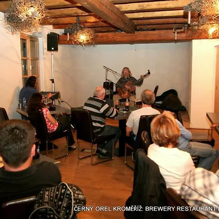 Pivovar Cerny Orel - & Restaurant Konukevi Kroměříž