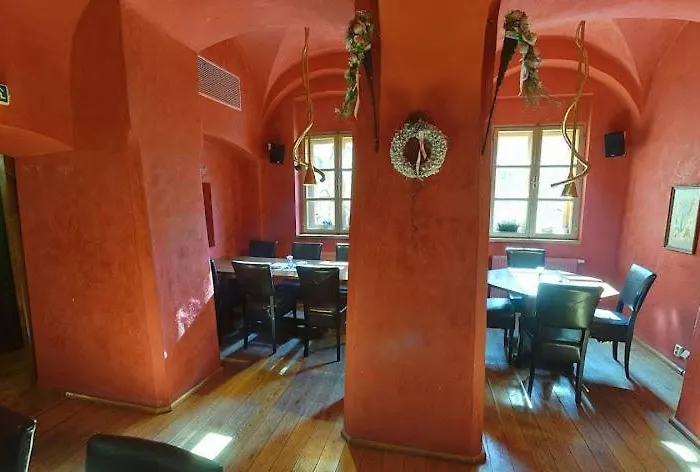 Pivovar Cerny Orel - & Restaurant Pensión 3*