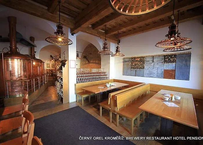 Pivovar Cerny Orel - & Restaurant Pensión Kroměříž